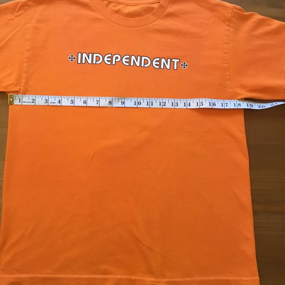 Independent Trucks skate apparel Youth Large